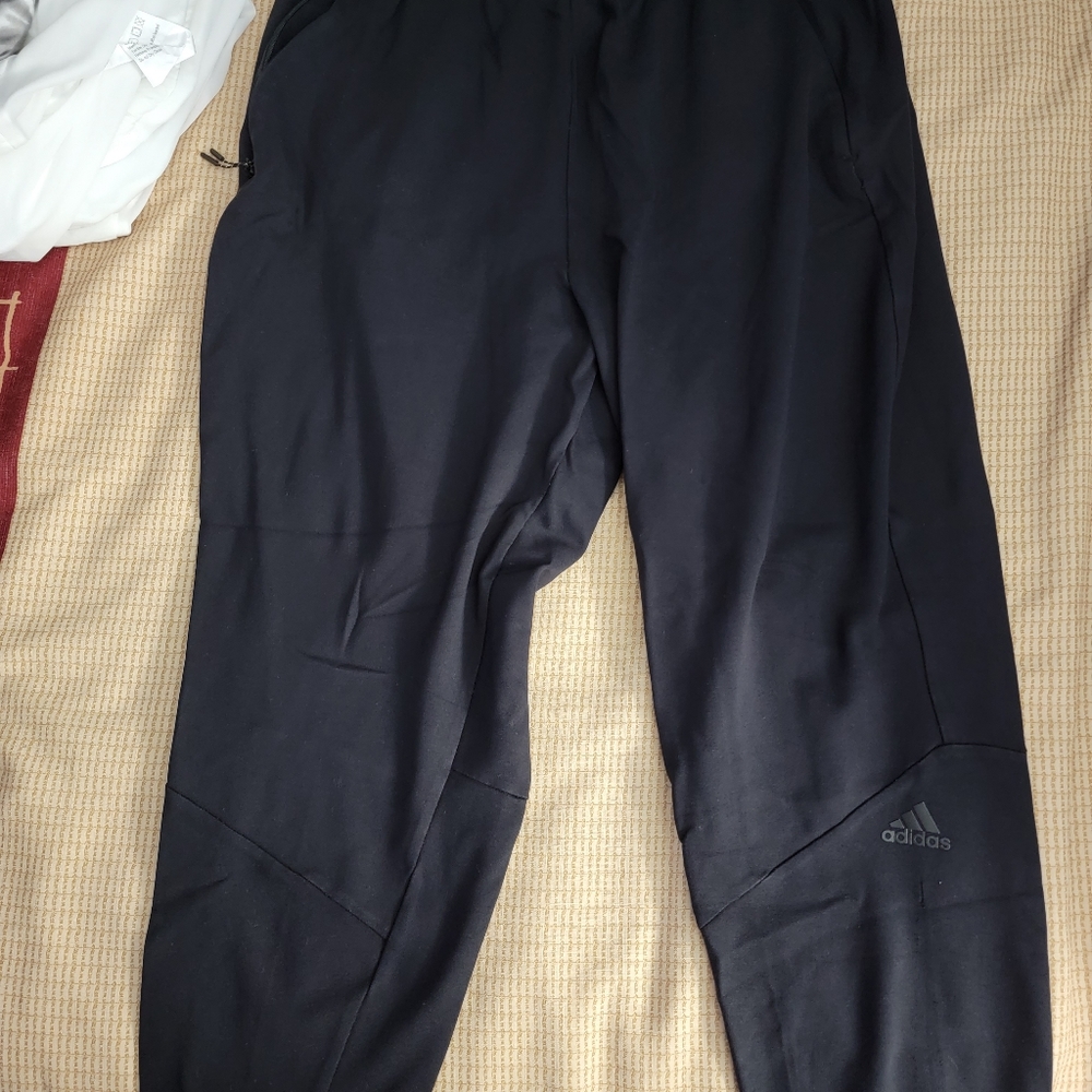 USED Mens Adidas Black tapered leg zip pocket Sweatpants XL